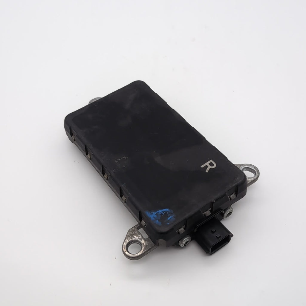 Lexus GS350 13-14 Lane Departure Blind Spot Warning Sensor Alert Rear Right Side