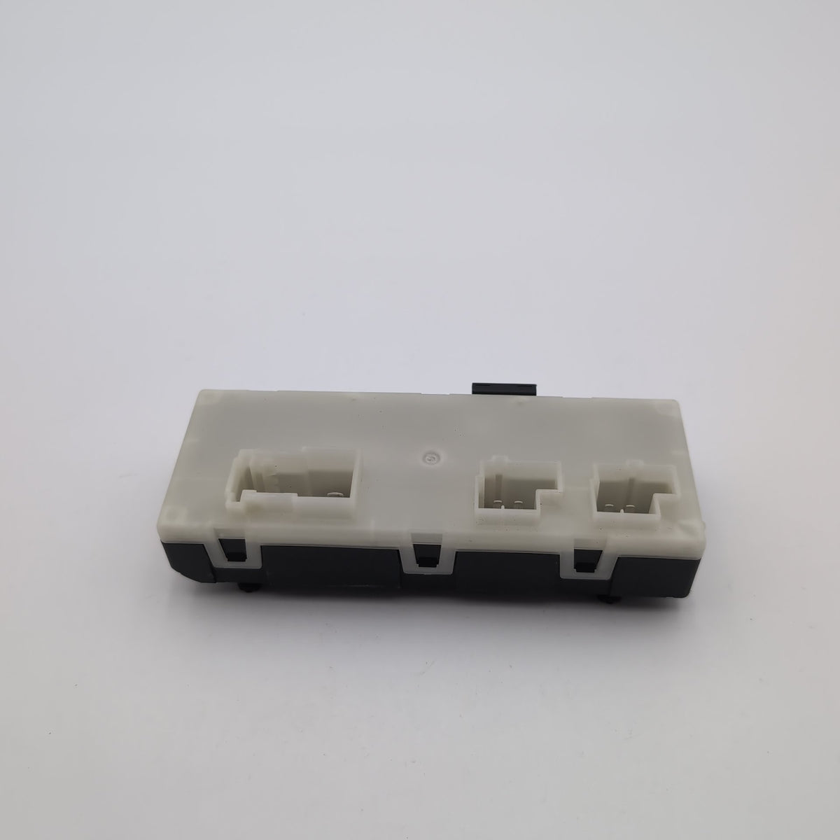 2021 - 2026 BMW G20 G26 G30 M3 X3 X6 X6M Rear Liftgate Trunk Lid Control Module