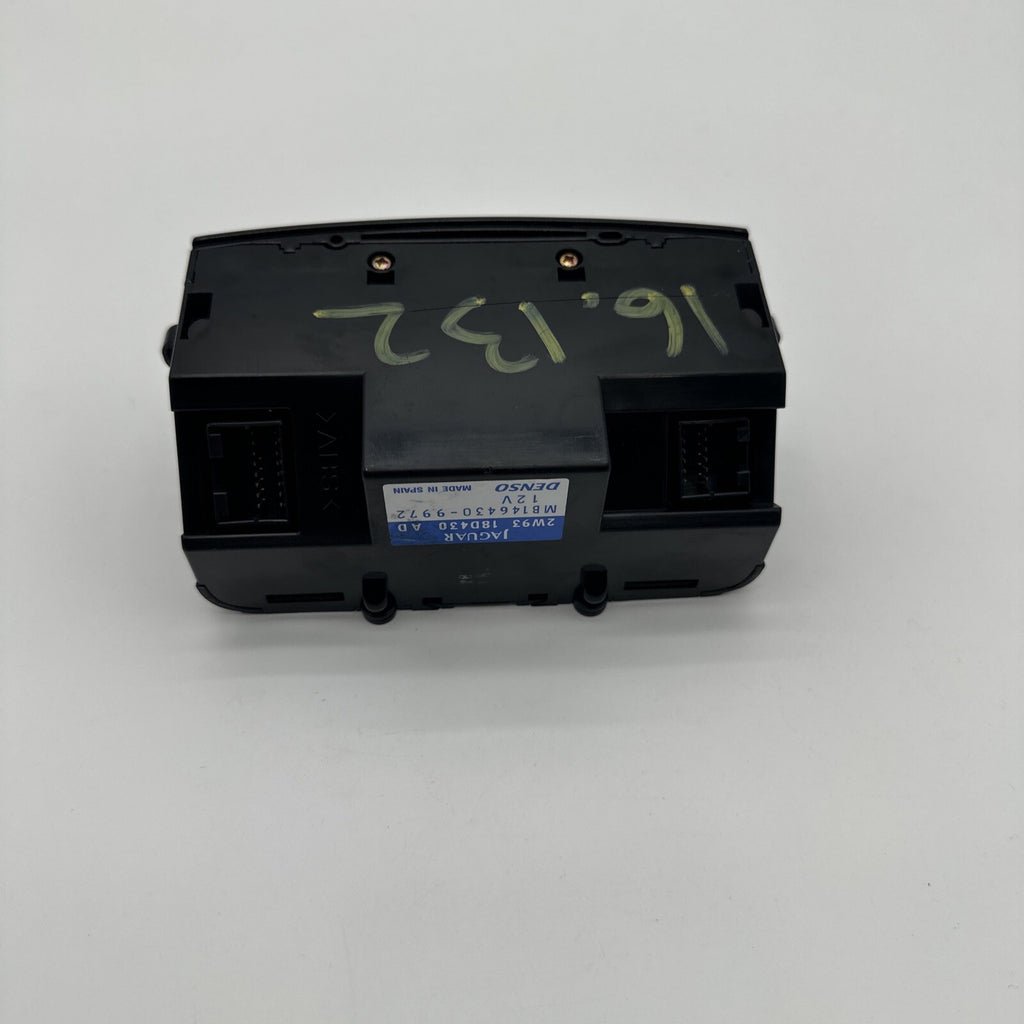04-09 Jaguar X350 X358 XJ8 Rear Seat Climate Control Panel Oem