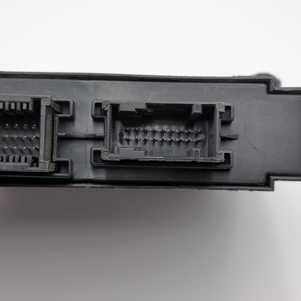 2012- 2018 BMW F12 F13 BODY CONTROL MODULE UNIT BCM BCU 9267470
