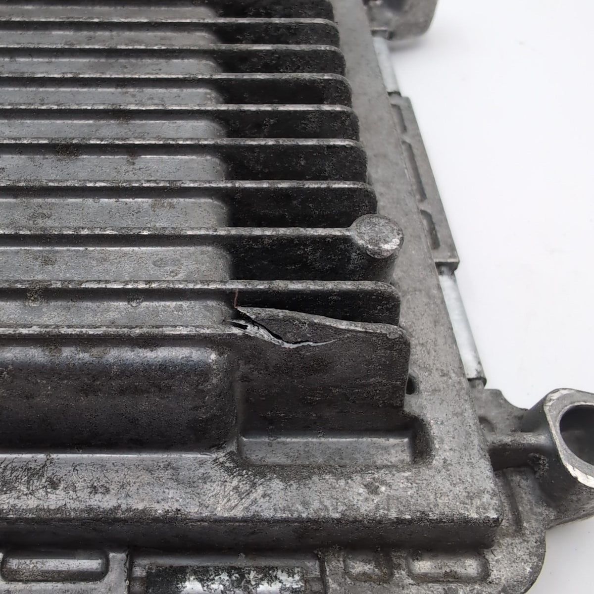 2014 2015 2016 Hyundai Elantra 1.8L Engine Computer Control Module 39100-2EML5