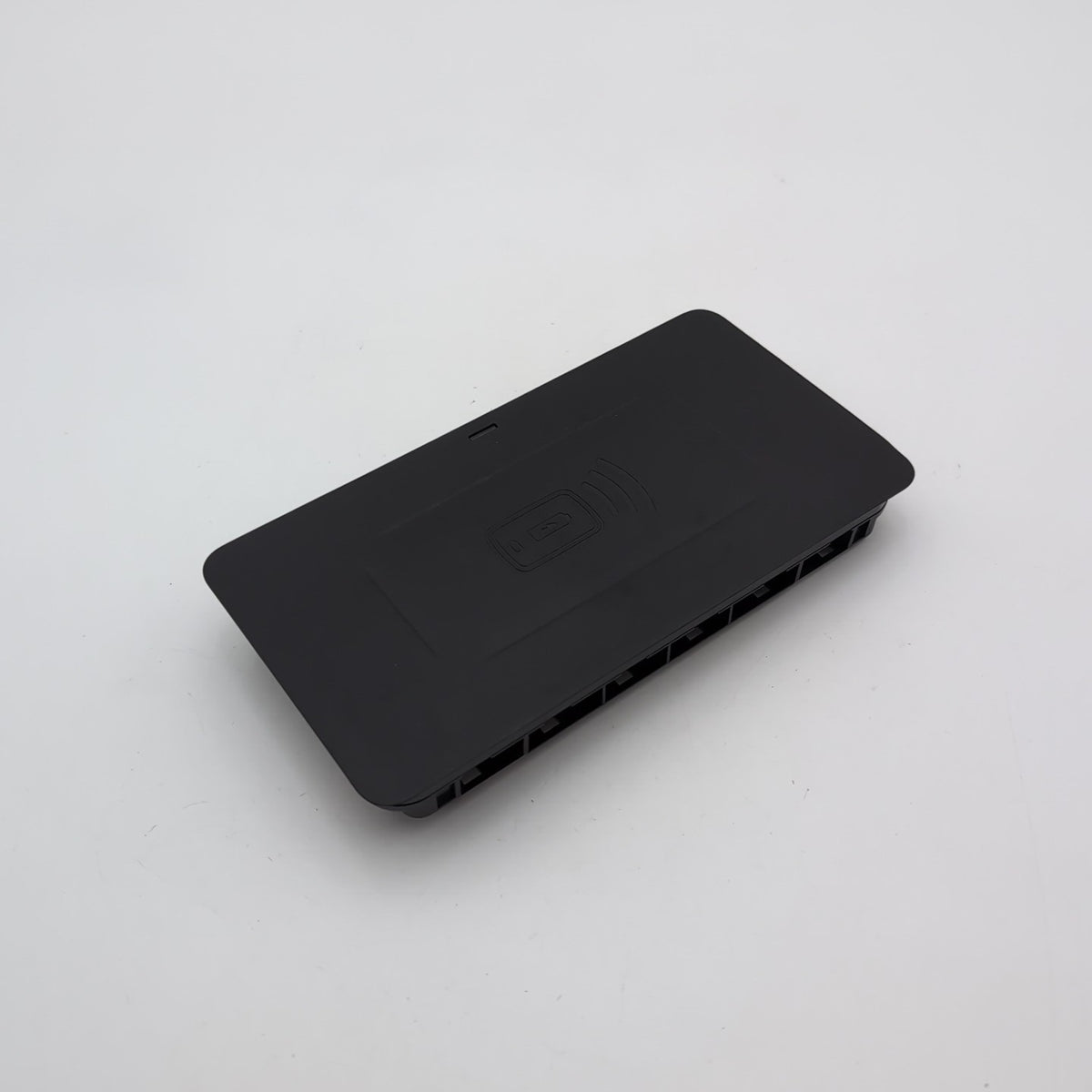 2019 - 2026 BMW G20 G26 G42 X5 X6 X7 Z4 Wireless Phone Charging Pad Tray 5B41FD5