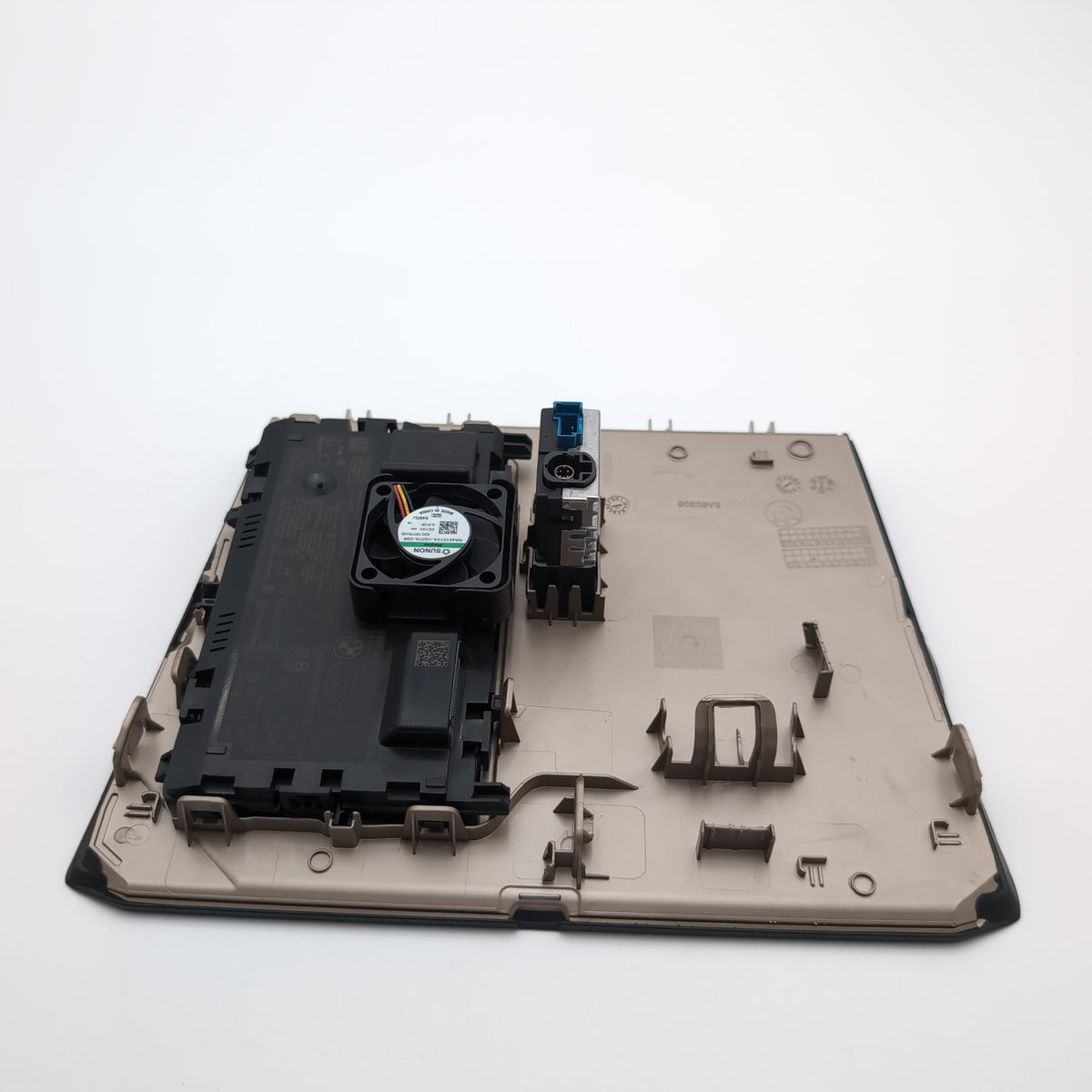 2024 2025 2026 BMW X3 G45 Bronze Front Center Wireless Charging Pad Tray 5A60306