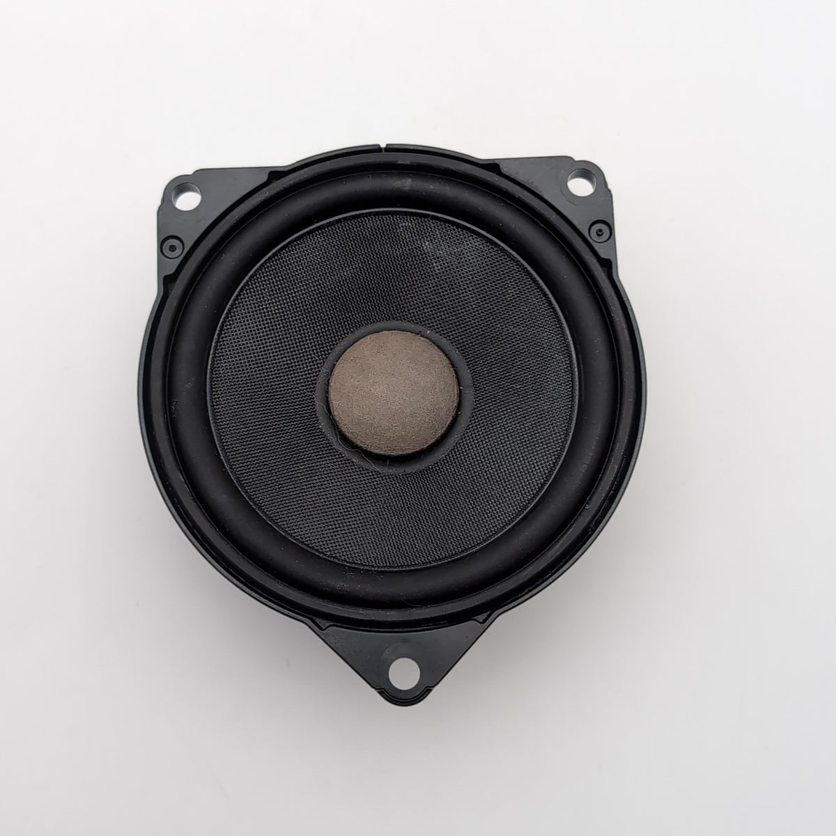 2023 - 2026 BMW i7 G60 G70 Bowers Wilkins Instrument Panel Midrange Speaker