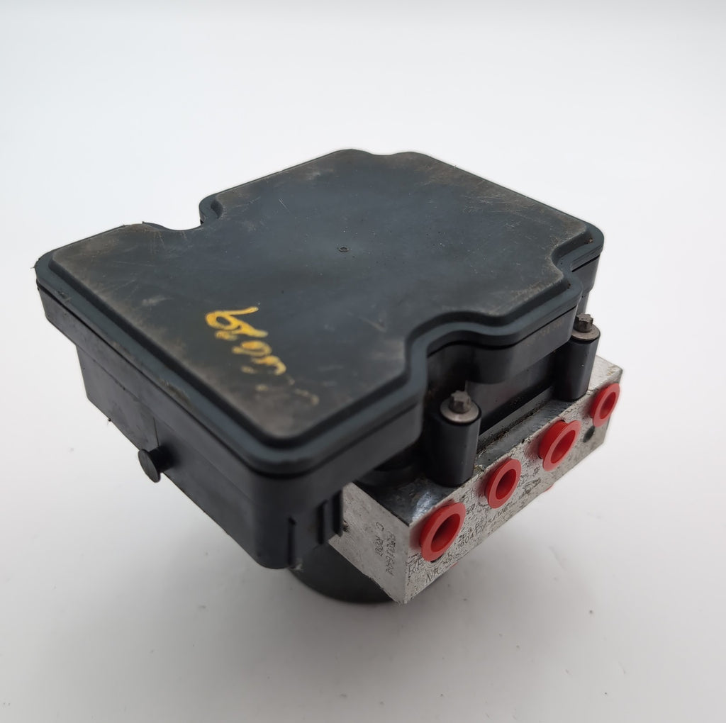2016 2017 Jaguar XF 3.0L ABS Anti Lock Brake Pump Control Unit HX73-14F447-AF