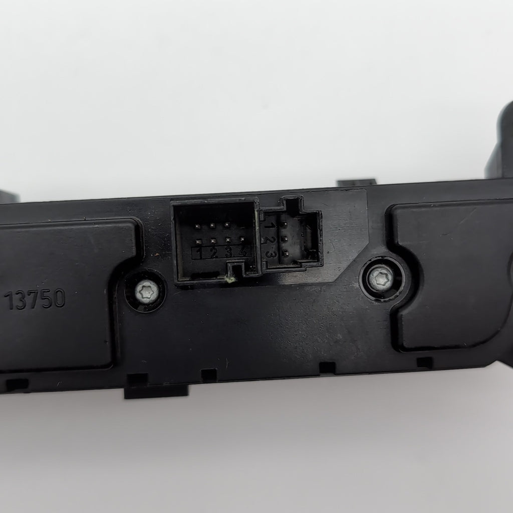 2006- 2012 Mercedes W164 ML350 Hazard Control Switch Panel 1648703410 OEM
