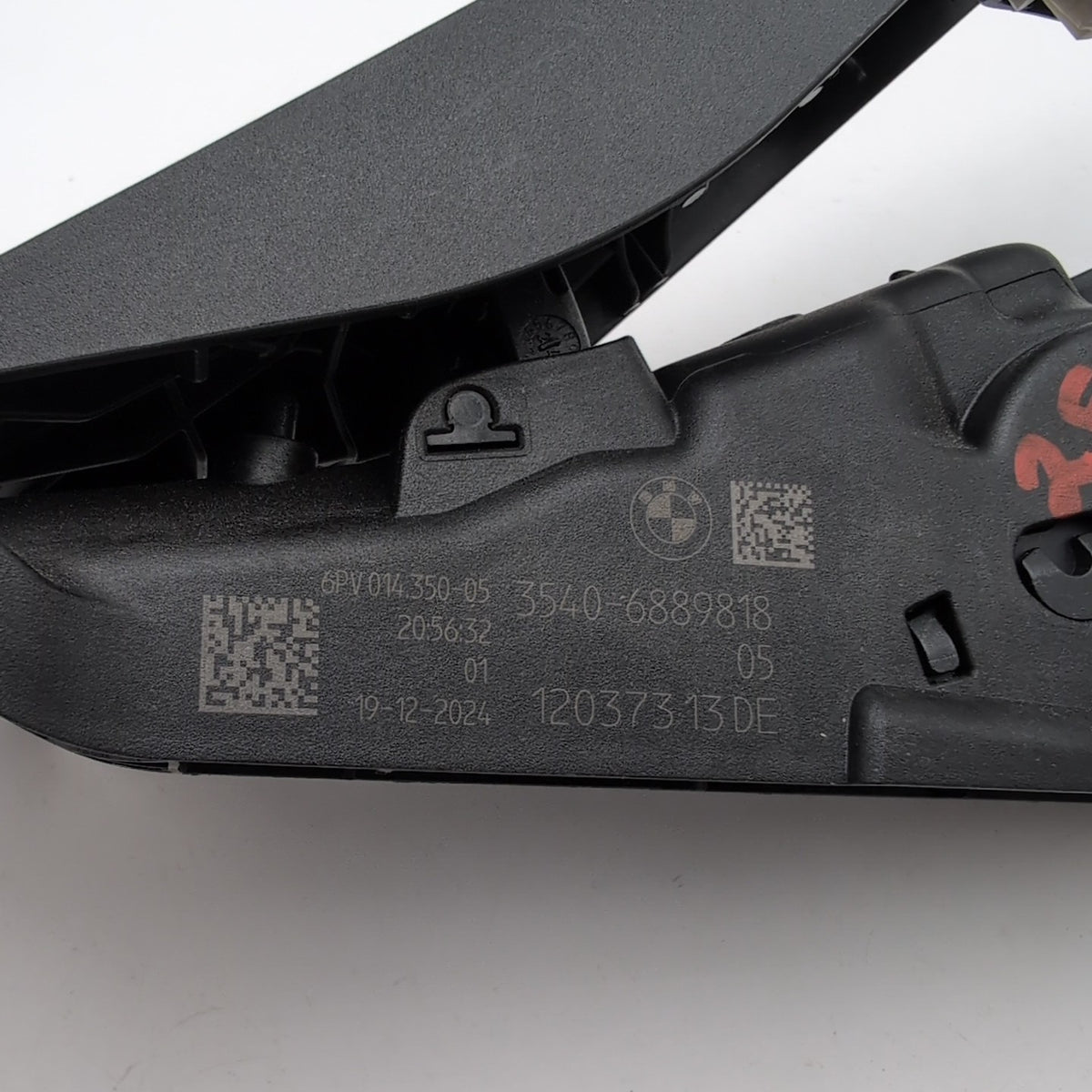2021 - 2025 BMW G20 G26 F44 X3 X4 X5 Accelerator Gas Pedal 6889818