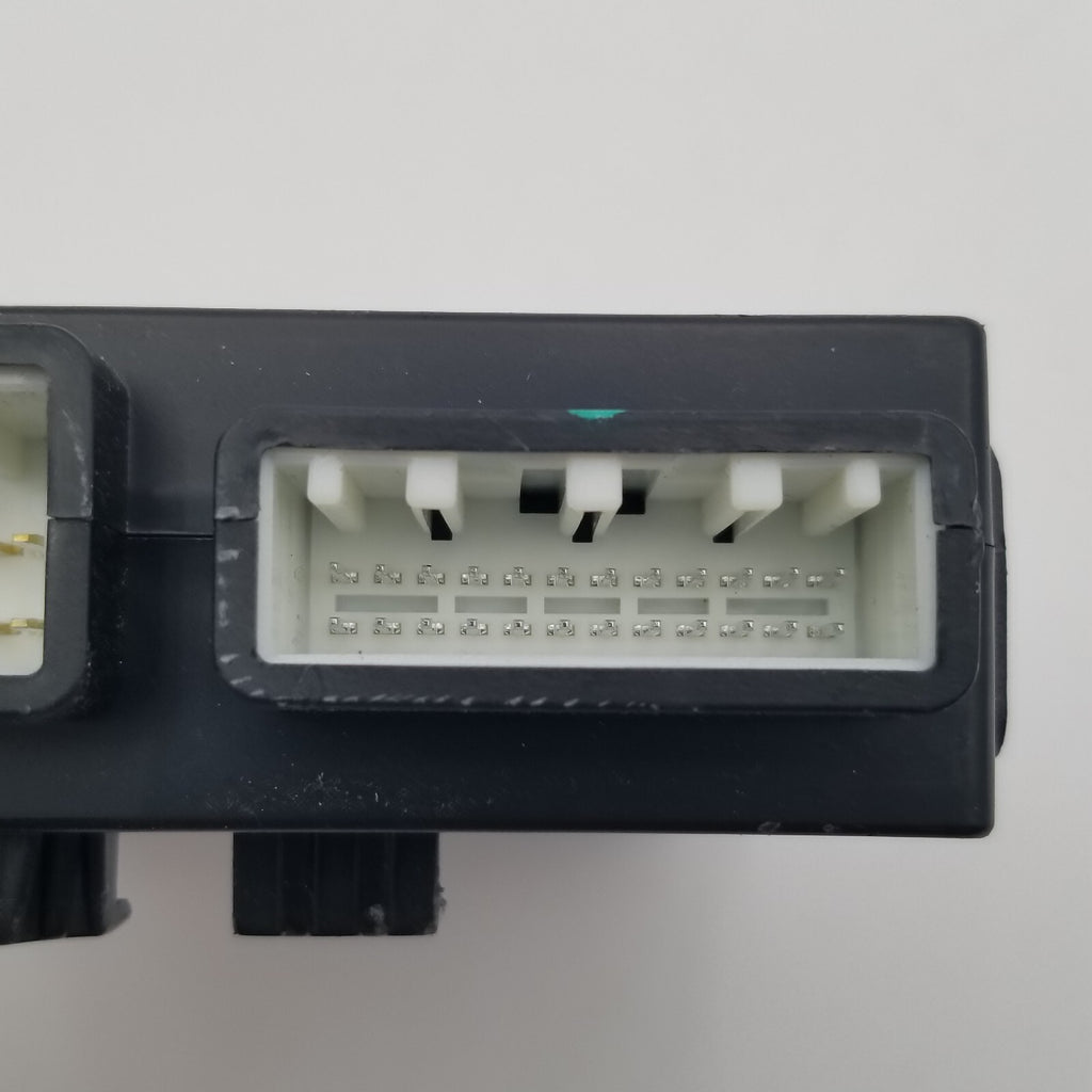 2024 - 2026 HYUNDAI SANTA FE FRONT RIGHT SEAT HEATER CONTROL MODULE 88B70-R6020