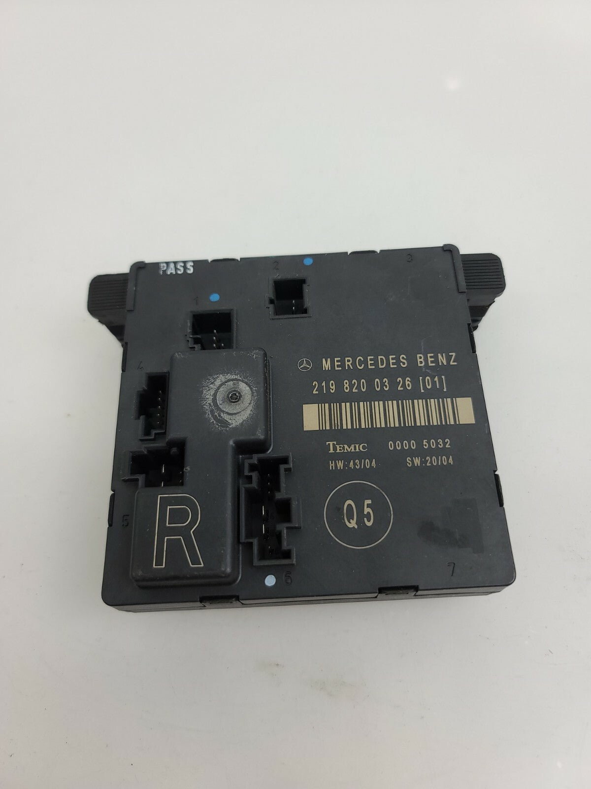 2006- 2011 Mercedes W219 Cls500 Rear Right Passenger Side Door Control Module
