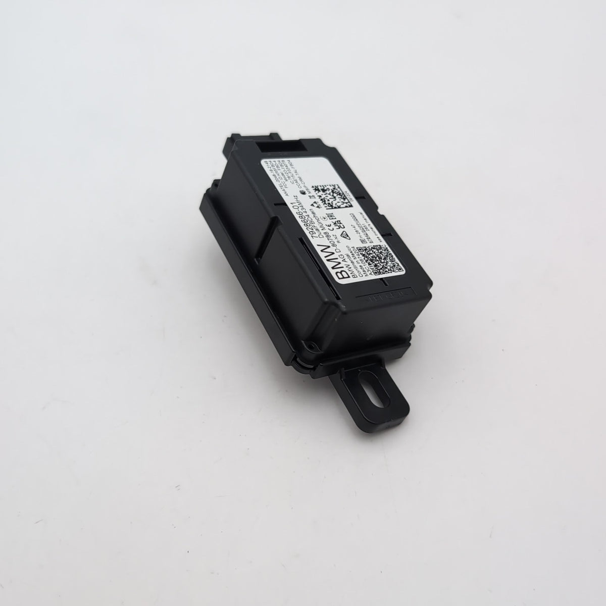 2025 BMW X3 M50 ANTENA AMP MODULE 7928686
