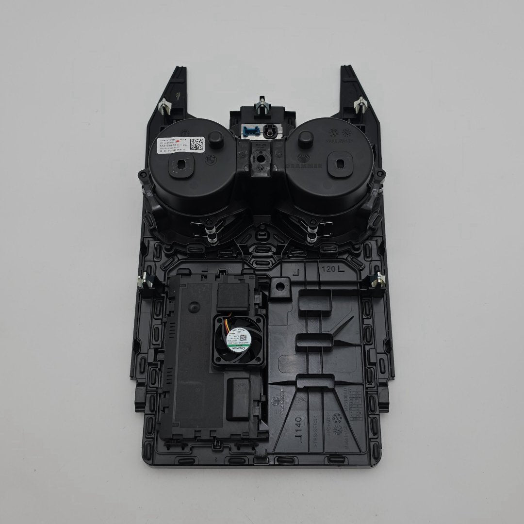 2024 2025 2026 BMW 530i G60 Center Console Cup Holder Charging Pad Tray