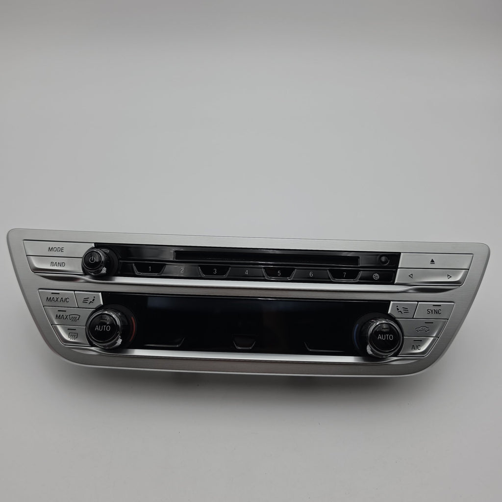 2019 - 2022 BMW 740i 750i G11 G12 Front AC Climate Control Radio Switch Panel