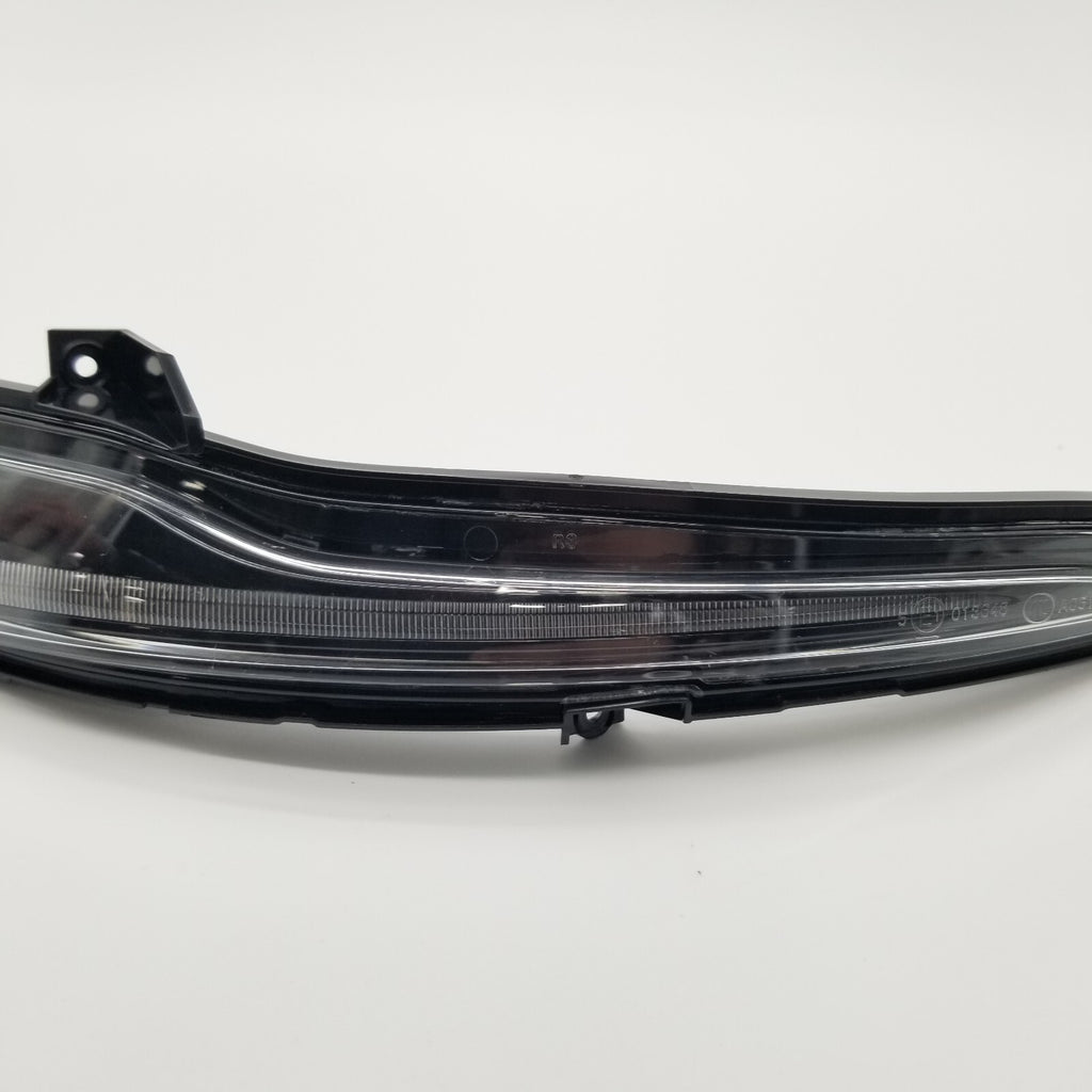 Mercedes-Benz EXTERIOR MIRROR INDICATOR C CLASS BLINKER W205 X253 A0999064401