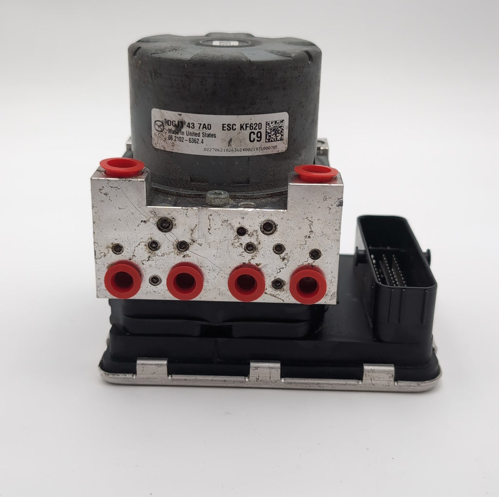 2020- 2023 Mazda CX30 2.5L ABS Anti Lock Brake Pump Control Unit DGJ1437A0