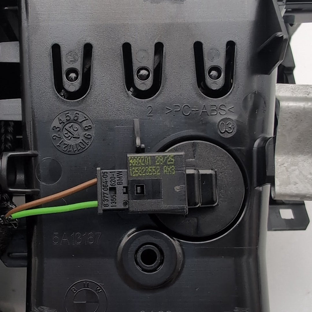 2024 - 2026 BMW 530i 540i G60 Sedan Rear Dash AC Air Vent 5A13167