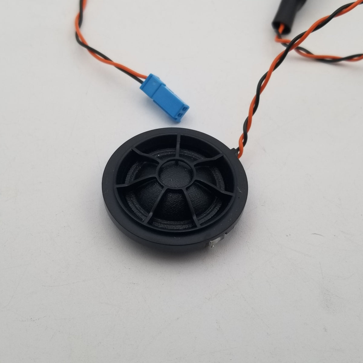 2019- 2024 BMW X5 G05 REAR RIGHT PASSENGER SIDE DOOR TWEETER SOUND SPEAKER OEM