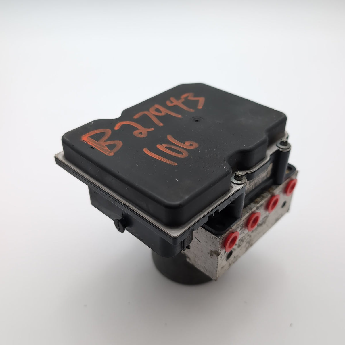 2013 2014 Nissan NV200 ABS Anti Lock Brake Pump Control Unit 476603LM0A