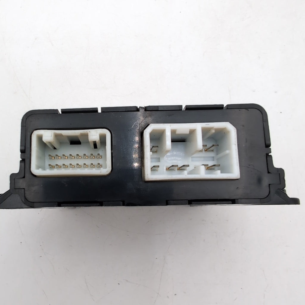 2015 2016 2017 Kia K900 AFLS LED Headlight Control Module OEM 92170-3T300