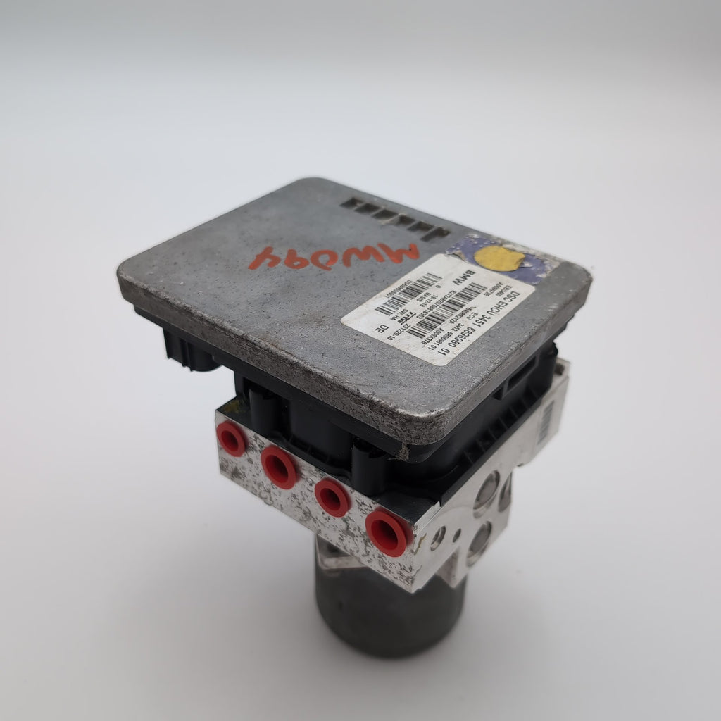 2016 - 2021 BMW 540i ABS Anti Lock Brake Pump Control Unit 6896980