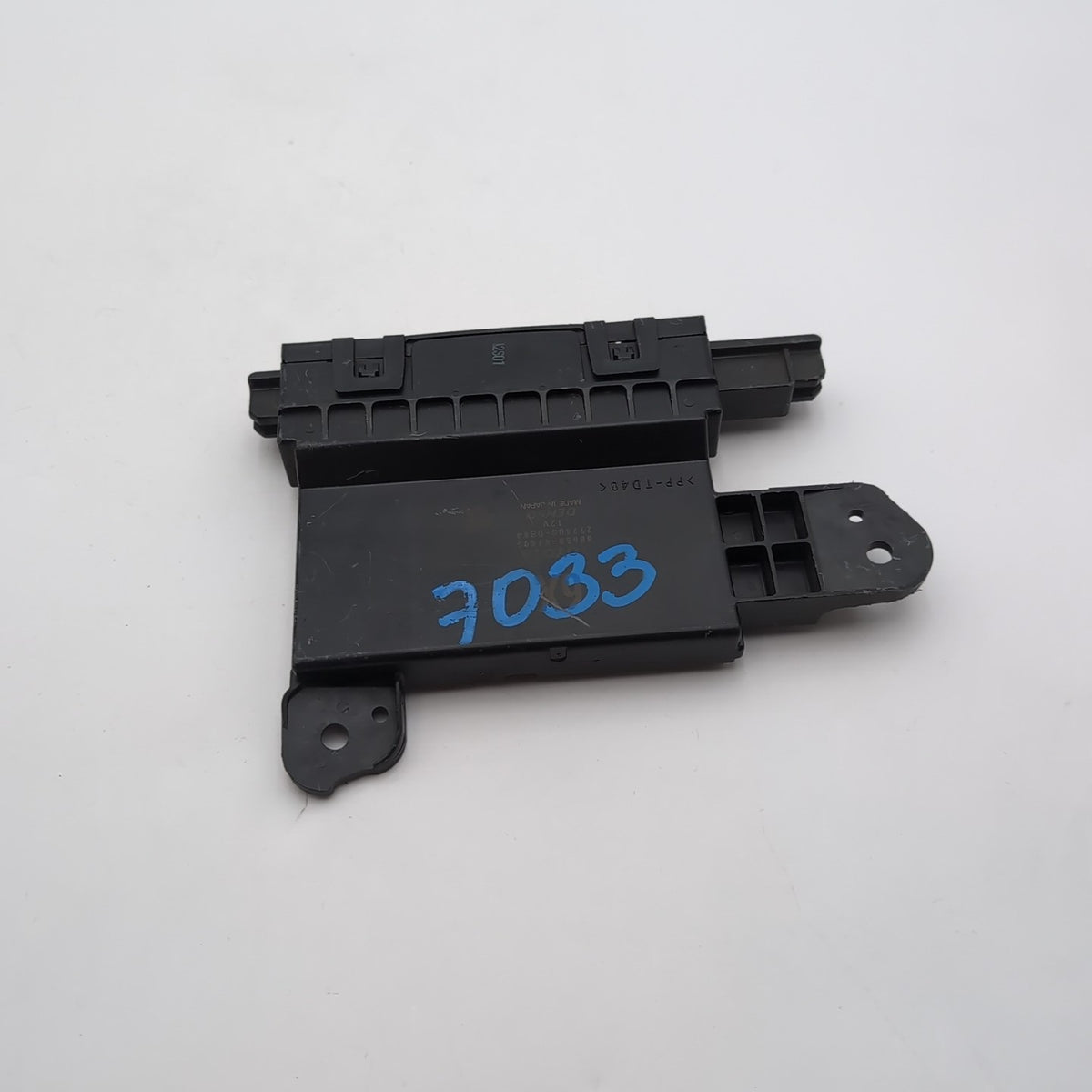 2016 2017 Toyota Prius AC Heater Temperature Amplifier Module 88650-47490 OEM
