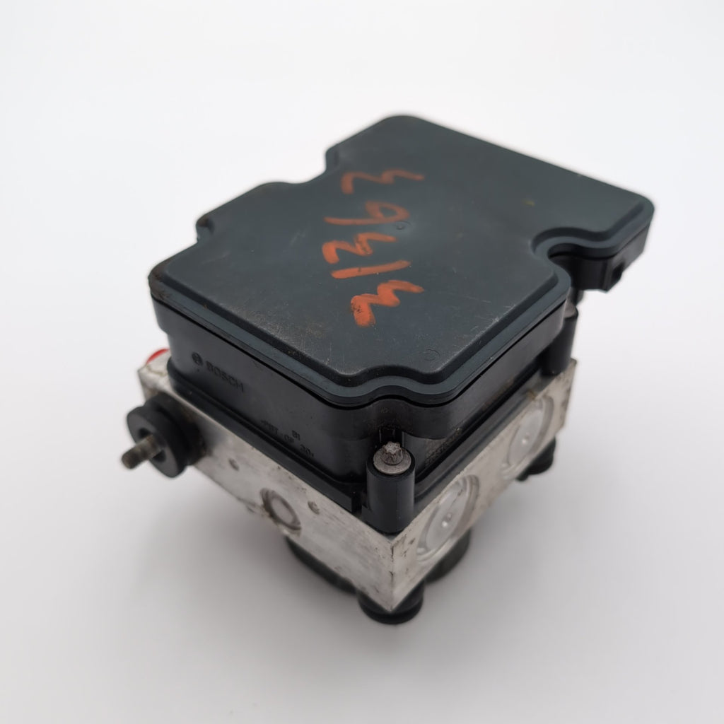 2013 2014 Nissan Sentra 1.8L ABS Anti Lock Brake Pump Control Unit 476603SG0A