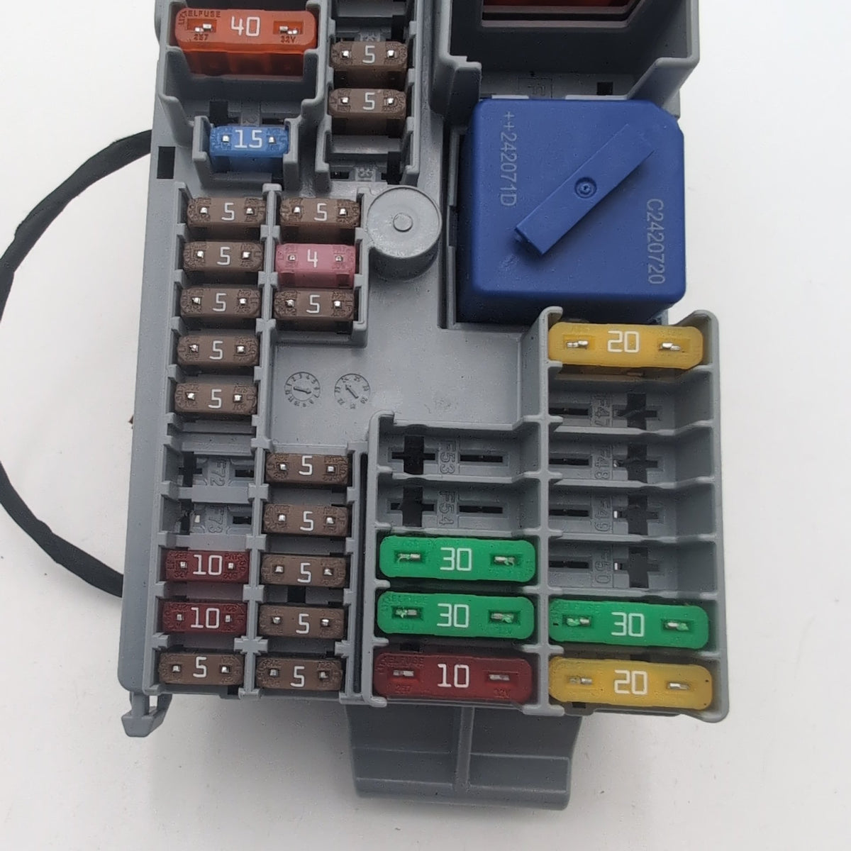 2019 - 2026 BMW X5 X6 X7 XM G20 G26 G42 G87 M3 Front Power Distribution Fuse Box