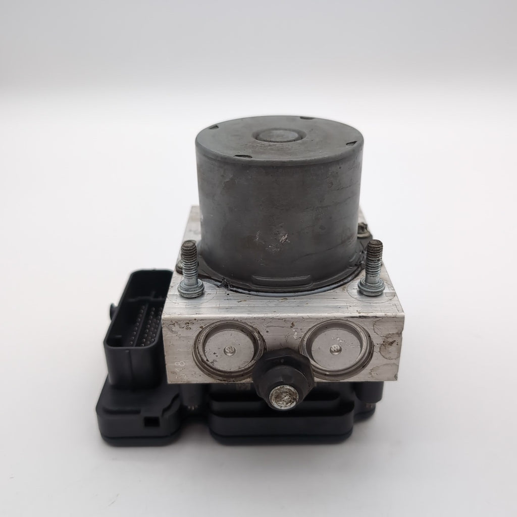 2014 2015 2016 Chrysler Town & Country ABS Anti Lock Brake Pump Unit 68183803AC