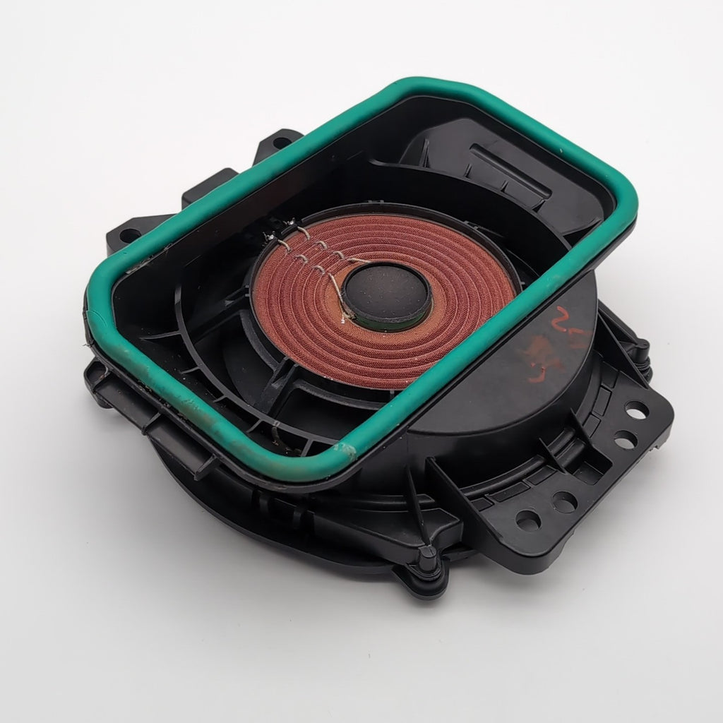 2019 - 2026 BMW G05 G06 G07 X5 X6 X7 Subwoofer Audio Speaker 2622516-02