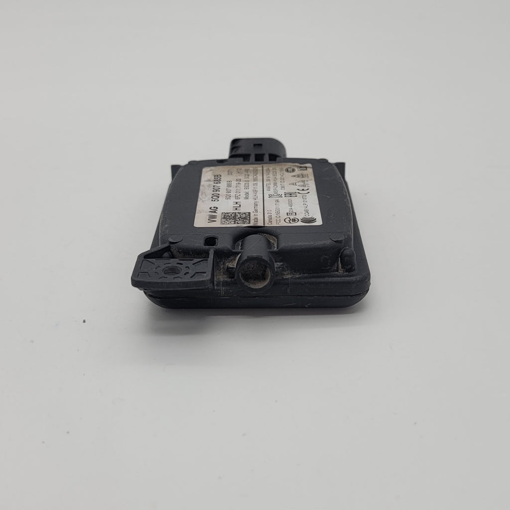 2016 2017 2018 2019 VW PASSAT LEFT DRIVER SIDE BLIND SPOT RADAR SENSOR MODULE