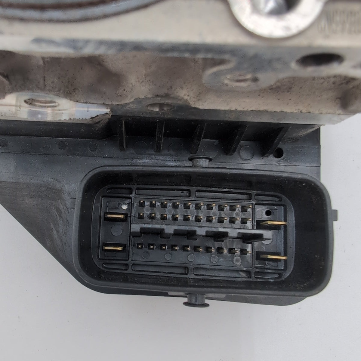 2018 Infiniti Q50 3.0L ABS Anti Lock Brake Pump Control Unit 476604GU0A