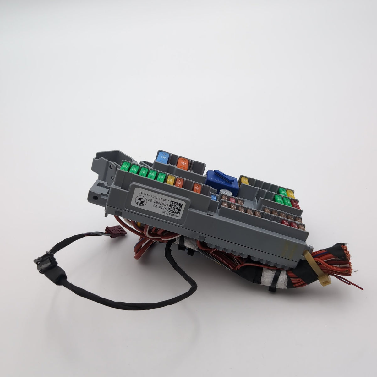 2019 - 2026 BMW X5 X6 X7 XM G20 G26 G42 G87 M3 Front Power Distribution Fuse Box