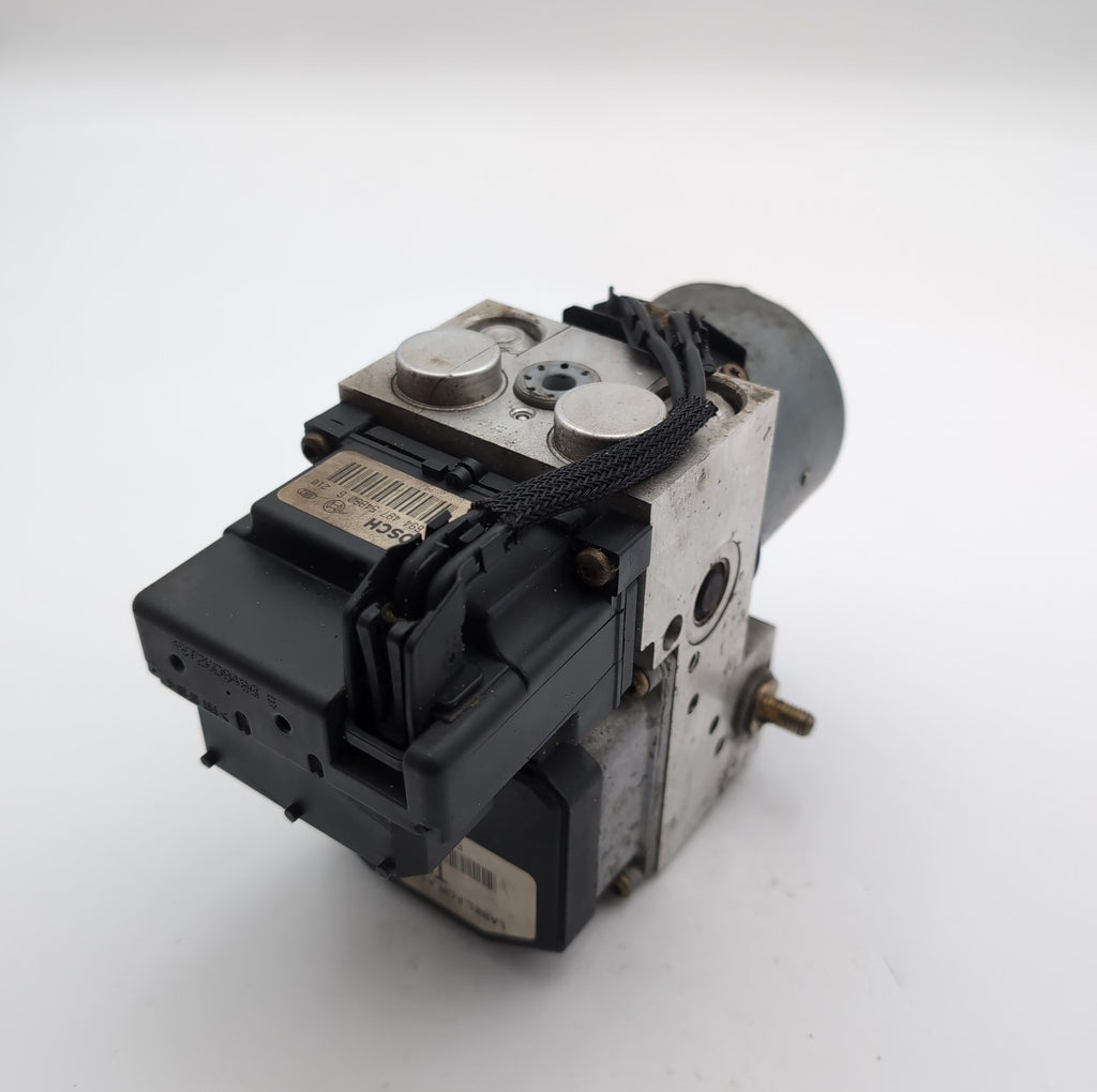 2005 Lincoln Town Car 4.6L ABS Anti Lock Brake Pump 5W13-2C353-AD