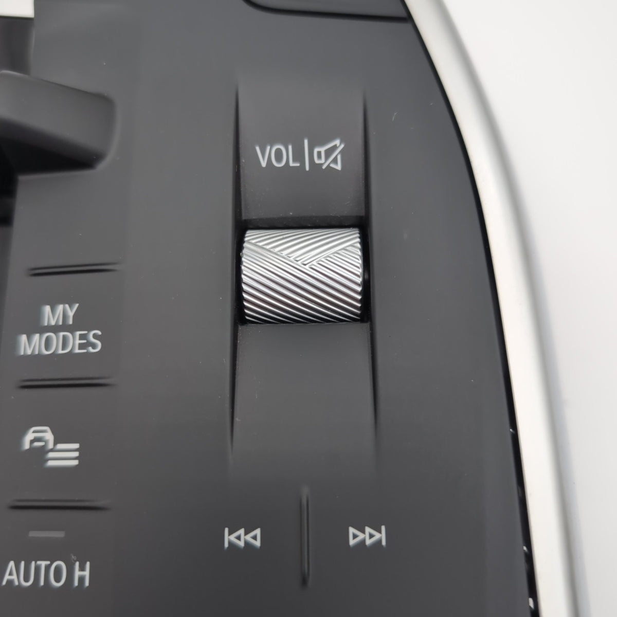 2023 - 2025 BMW X1 X2 Center Console Gear Lever Shifter Panel 9473170 5A8CC87