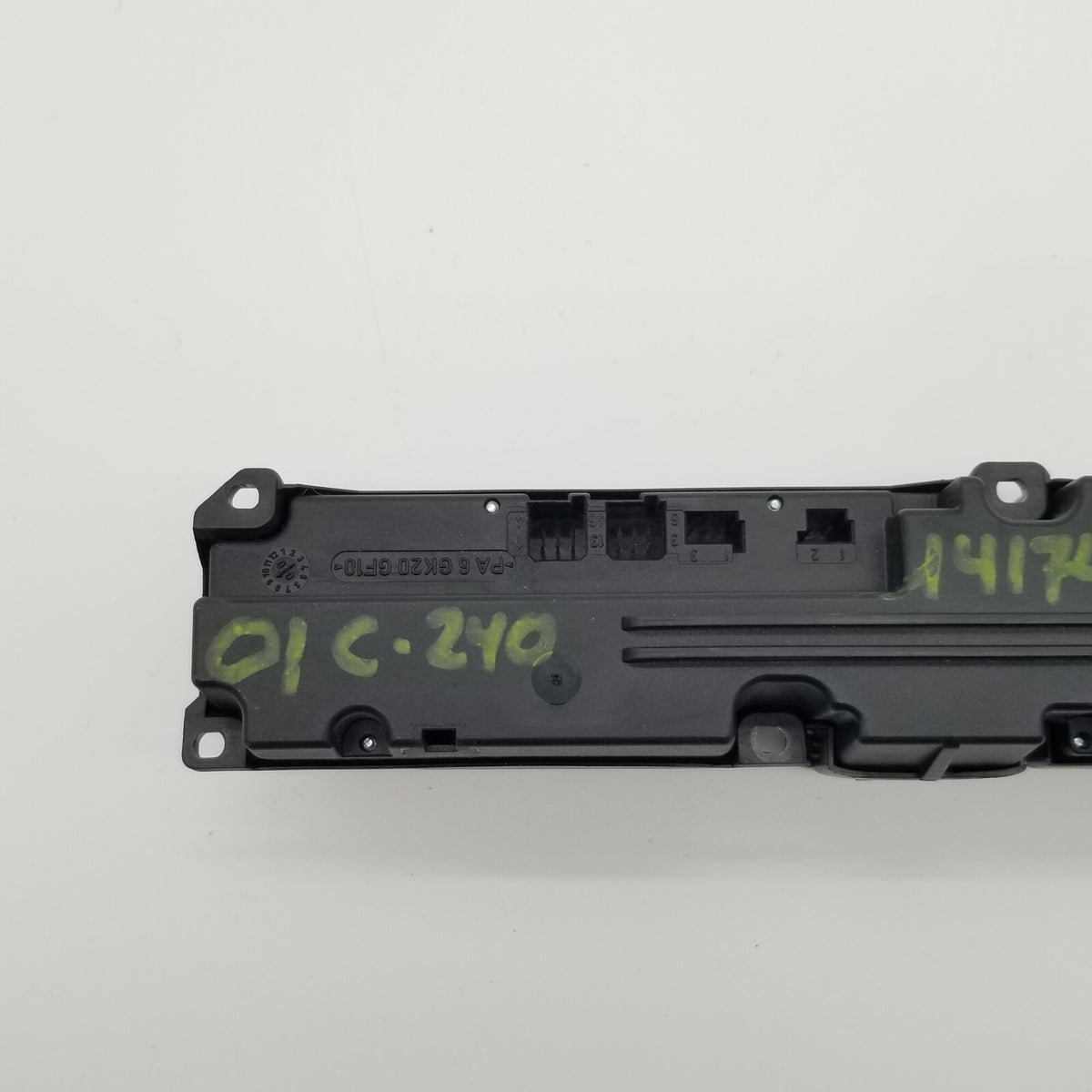 2001-2004 Fits Mercedes W203 C320 Center Dash Control Switch Oem 2038205510 Oem