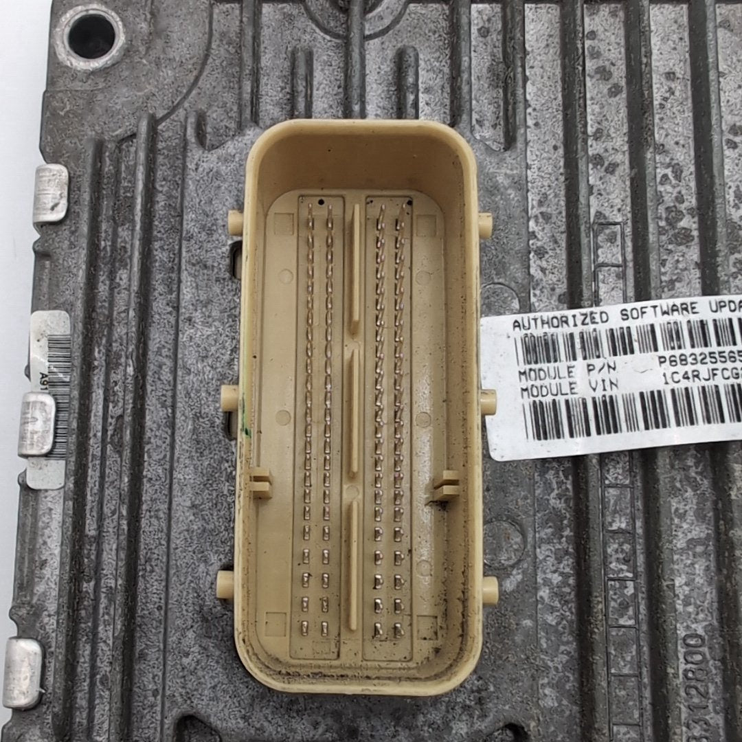 2018 2019 Jeep Grand Cherokee 3.6L Engine Computer Control Module ECU 68330924AA