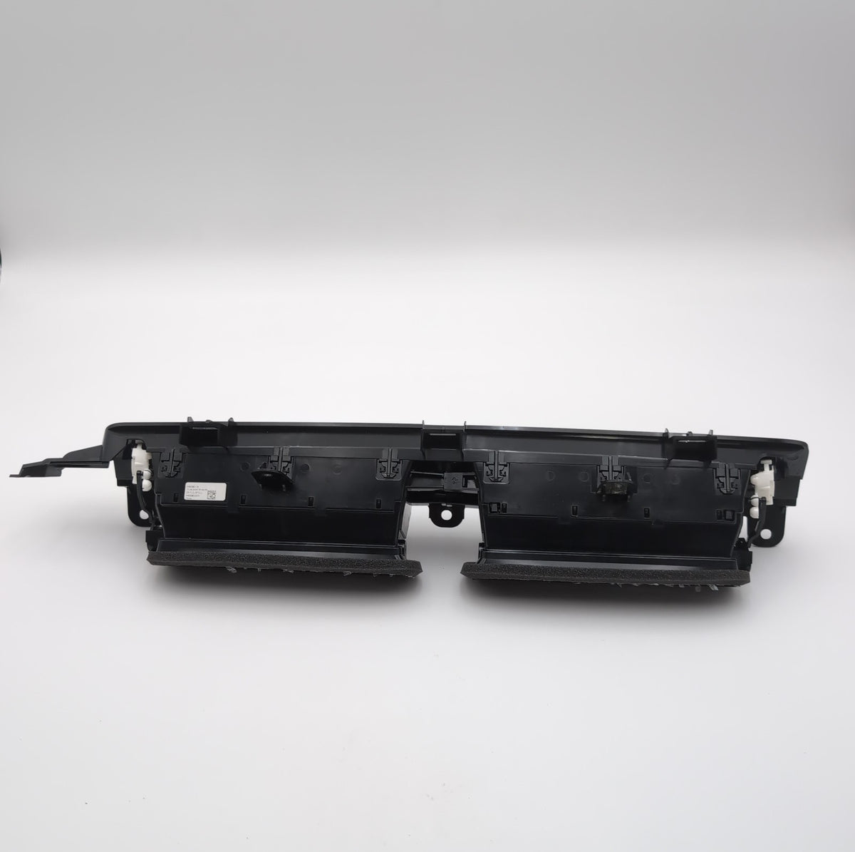 2023 2024 2025 BMW X2 U10 X1 U11 Center Dash Fresh Air Vent Grille 9483383 OEM