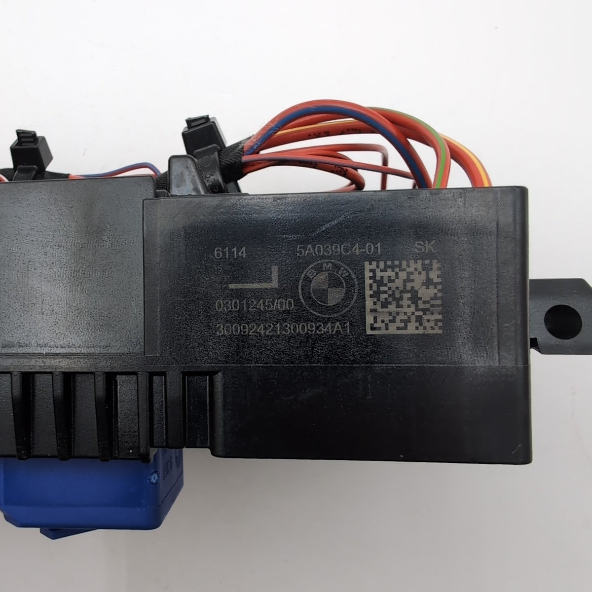 2023 - 2026 BMW i5 530i 540i G60 G70 X3 Left Power Distribution Fuse Box 5A039C4