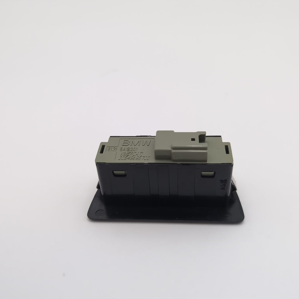 2021 - 2026 BMW 540i 530i i5 G60 M5 X1 X2 X3 Trunk Lid Tailgate Switch Button