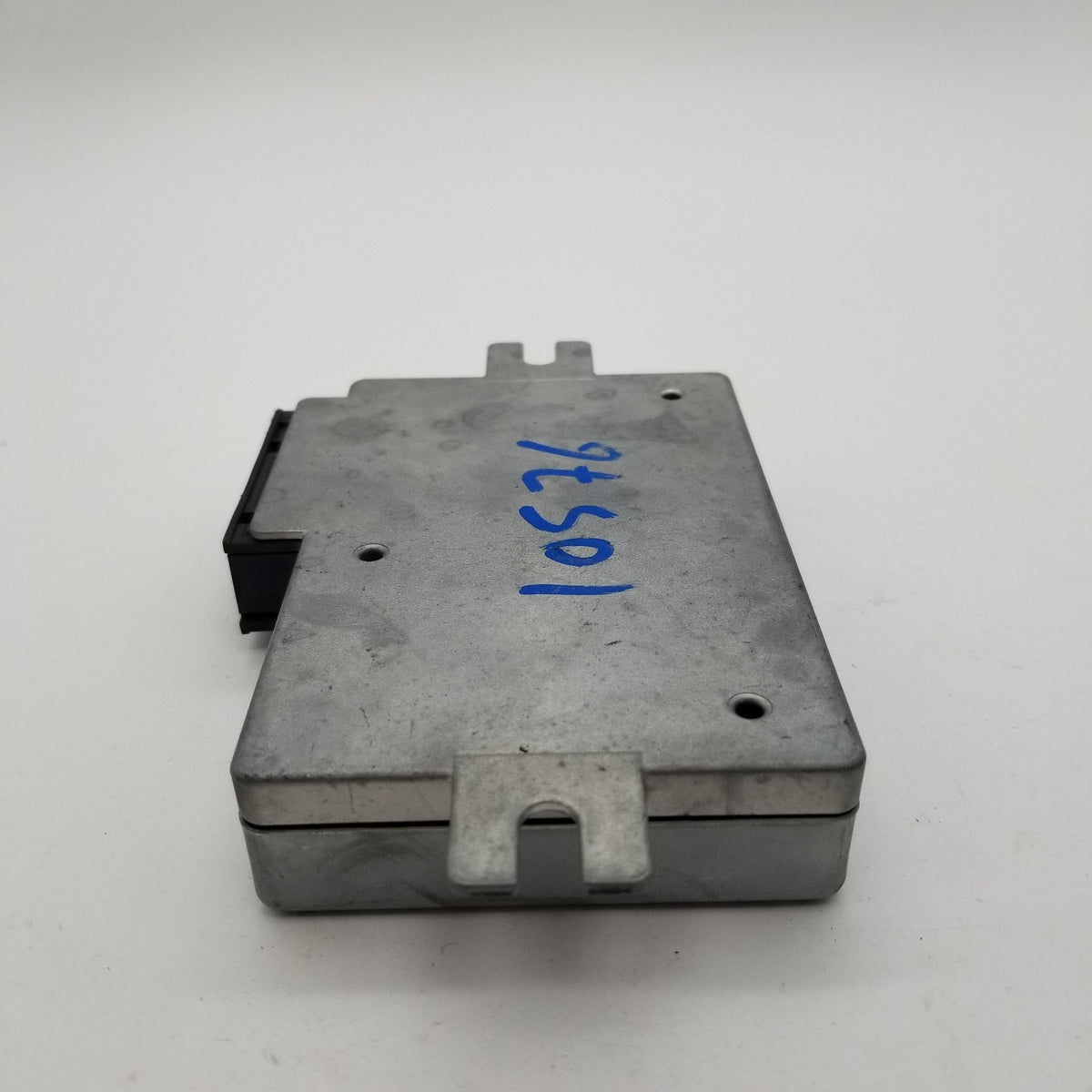 2011 BMW 750i F01 DVD MULTIMEDIA VIDEO SWITCH CONTROL MODULE 9201542