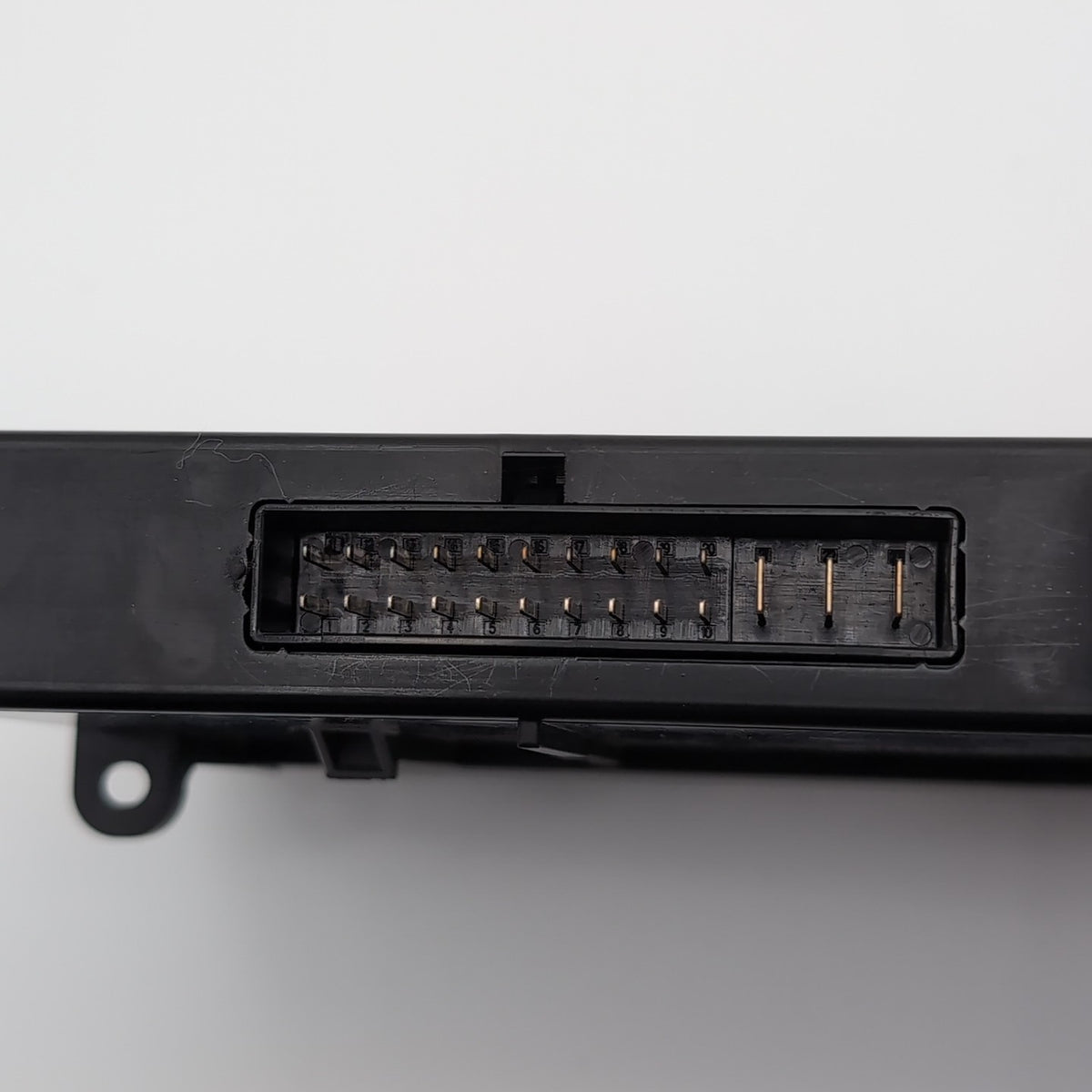2011- 2016 BMW 528i 535i 550i M5 M6 Electronic Junction Box 6135 9286942