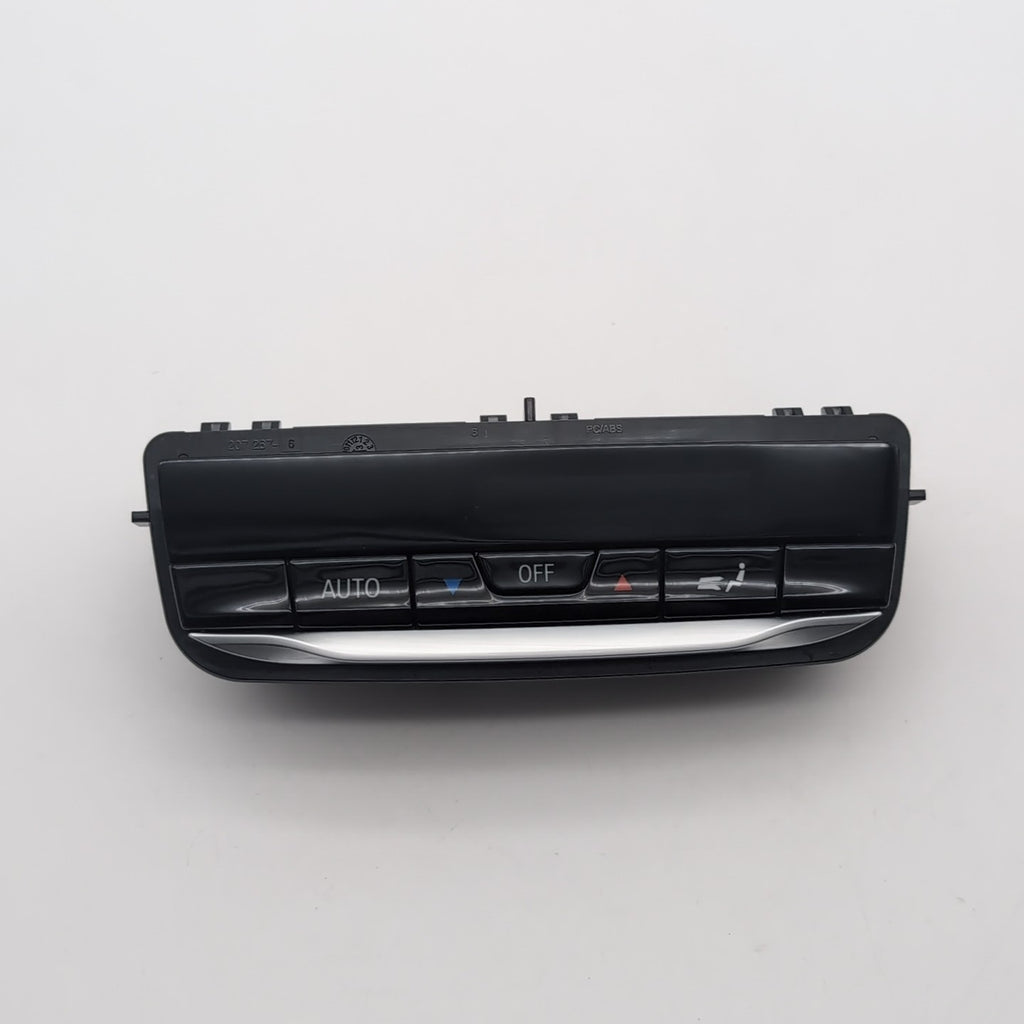 2021 - 2024 BMW X3 X4 Rear AC Heater Climate Control Unit 5A3BBF2