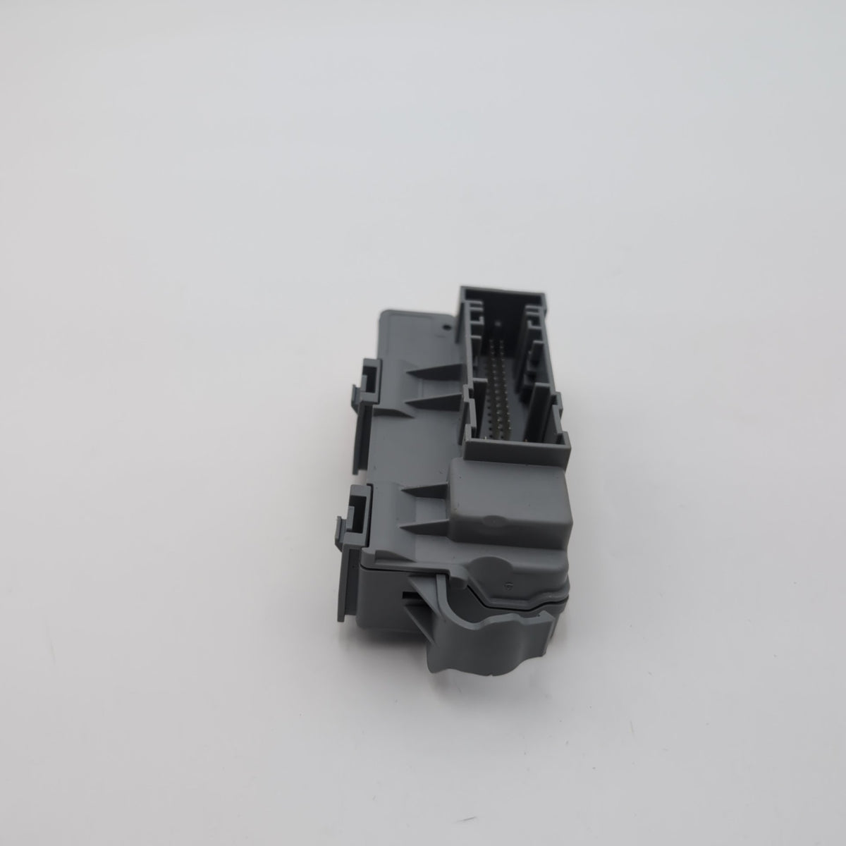 2022 - 2026 BMW F74 X1 X2 Mini Cooper Countryman Power Distribution LIN Module