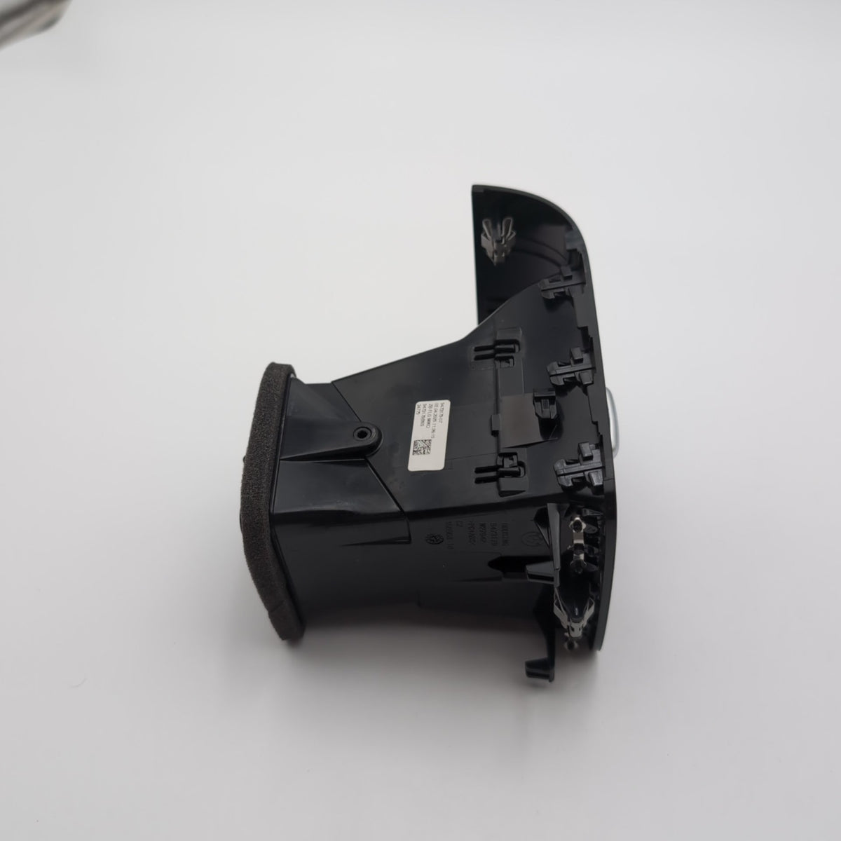 2022 2023 2024 2025 BMW X1 X2 Rear Console AC Heater Air Vent 9473179