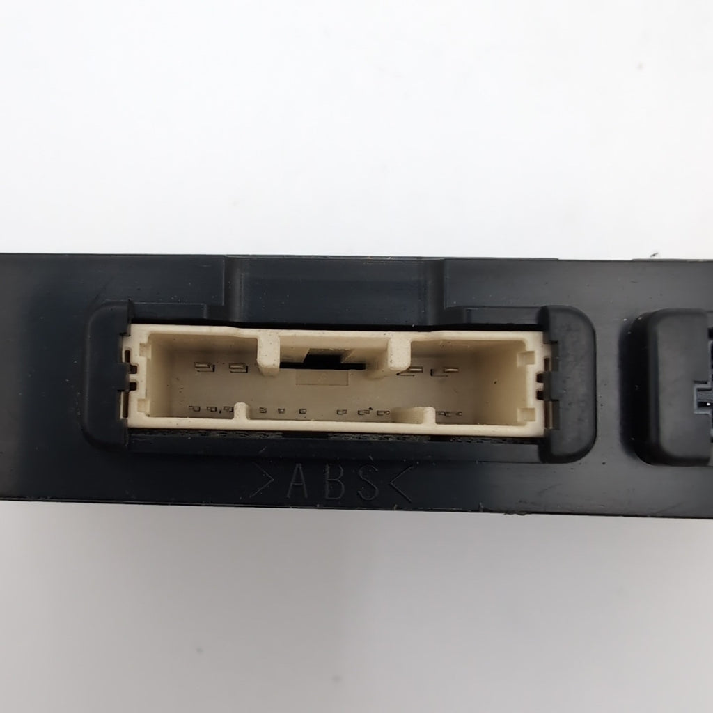 2014 2015 2016 Toyota Highlander Smart Key Door Entry Control Module 89990-0E090