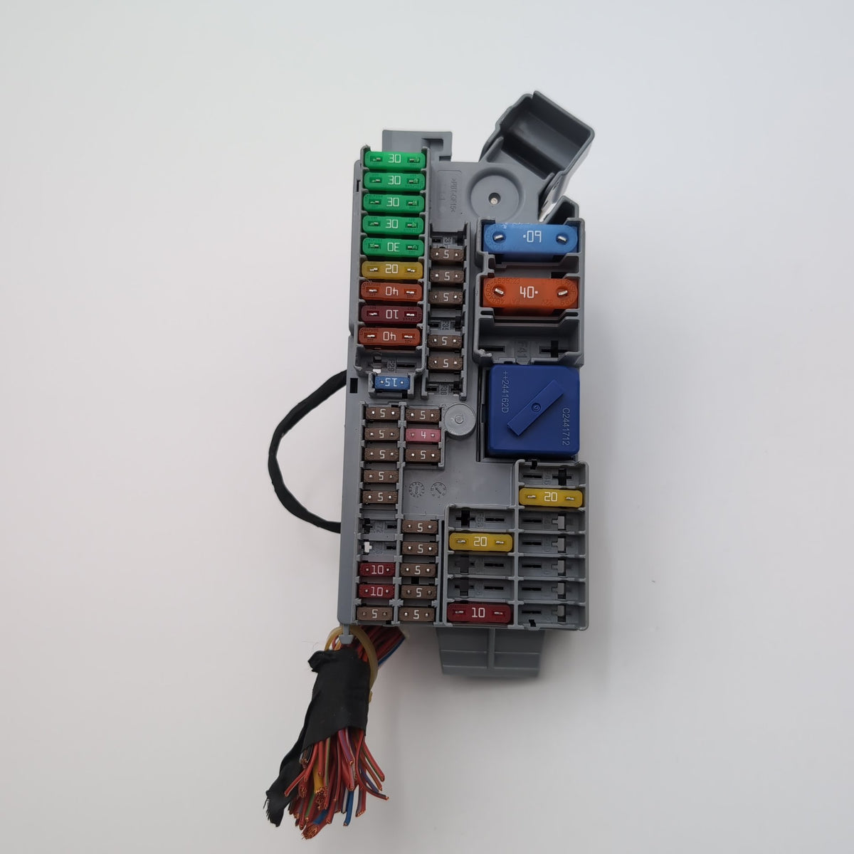 2019 - 2026 BMW X5 X6 X7 XM G20 G26 G42 G87 M3 Front Power Distribution Fuse Box