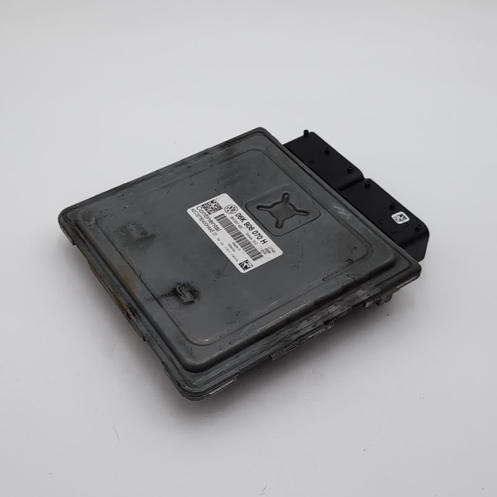 2014 2015 Volkswagen Passat 1.8L Engine Computer Control Module ECU 06K906070H