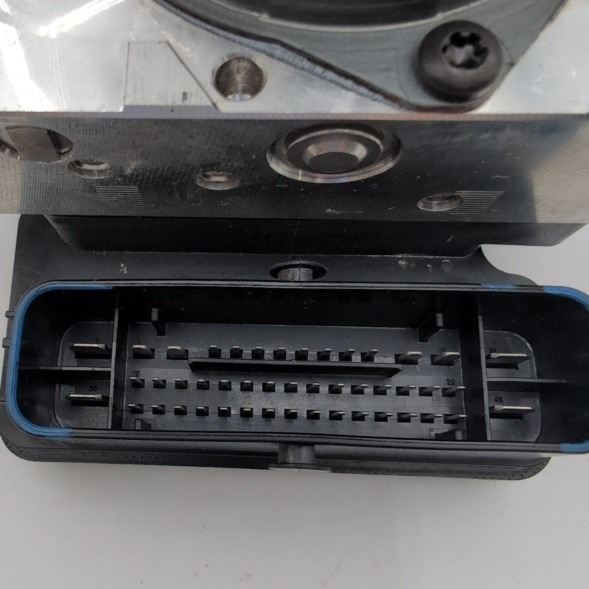 2021 2022 2023 Kia Seltos ABS Anti Lock Brake Pump Control Unit 58900-Q5450