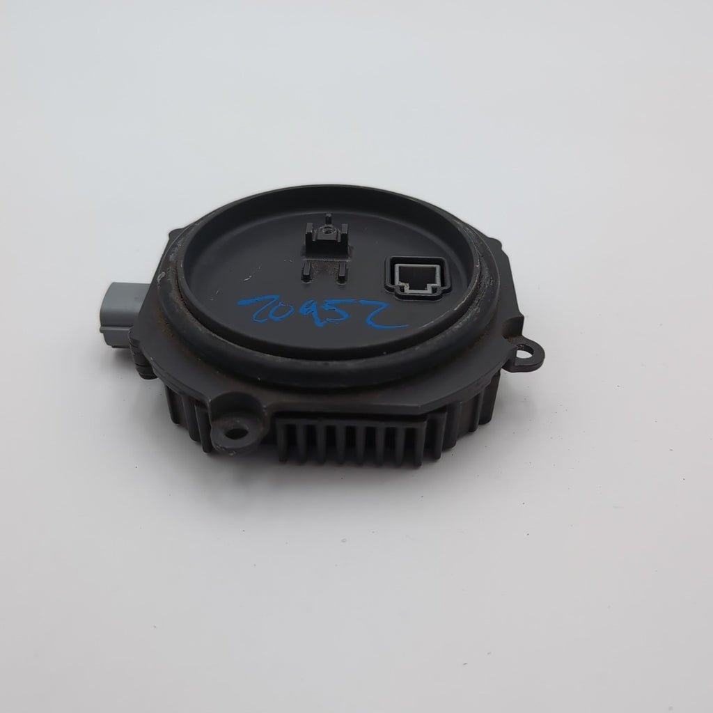 2005- 2015 Infiniti QX56 QX80 Nissan 350z Headlight Ballast Module NZMNS111LANA
