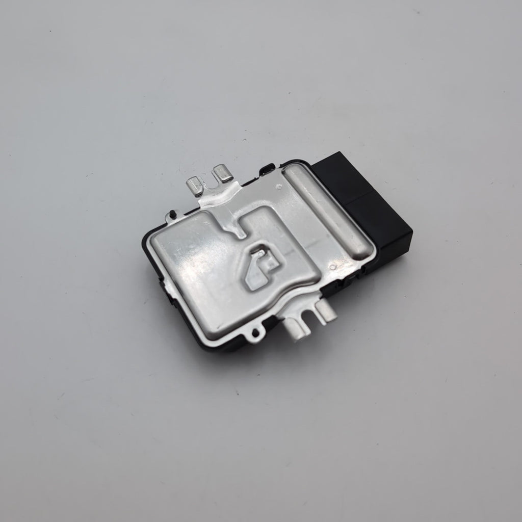 2024 2025 BMW X5 IFM Fuel Pump Control Module OEM 5B5A1E9