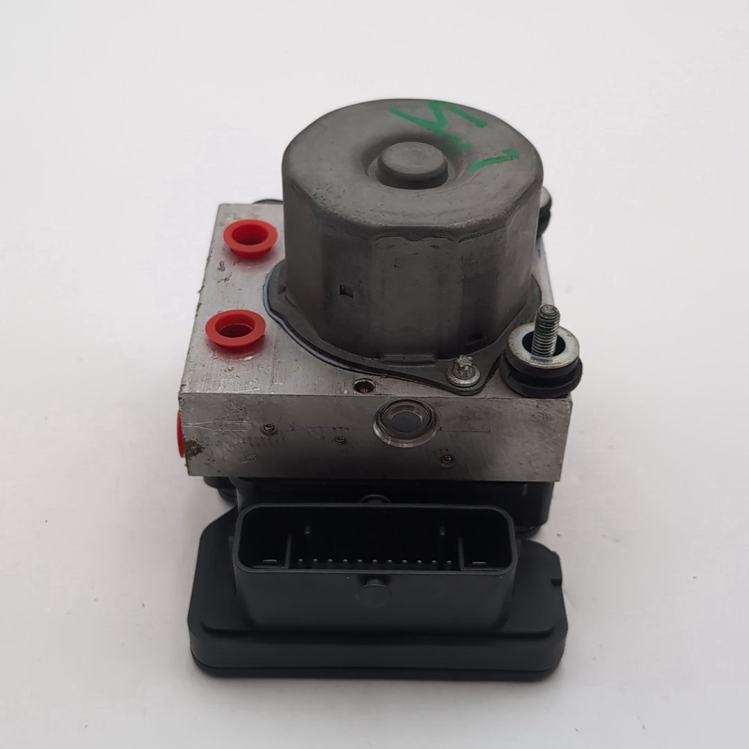 2015 Nissan Altima 2.5L ABS Anti Lock Brake Pump 476609HM0A
